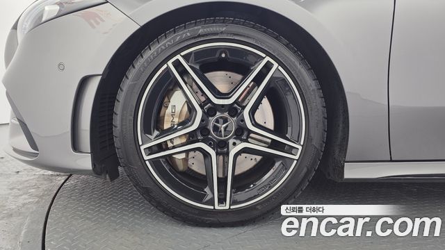Mercedes-Benz A-Class AMG A35 4MATIC Sedan
