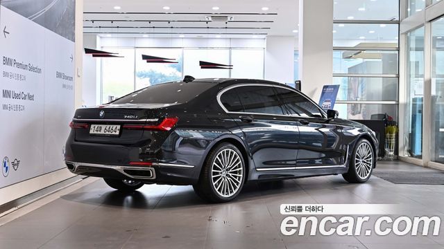 BMW 7-Series 740Li xDrive Design Pure Excellence