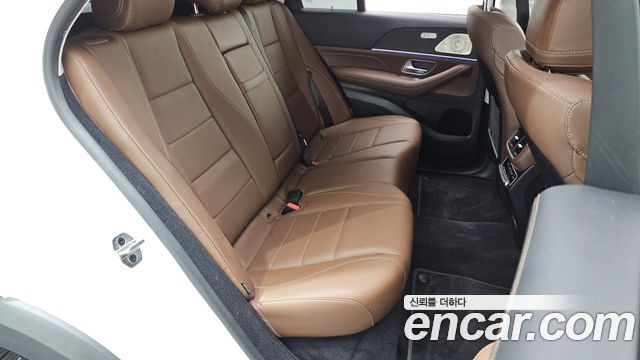 Mercedes-Benz GLE-Class GLE300d 4MATIC