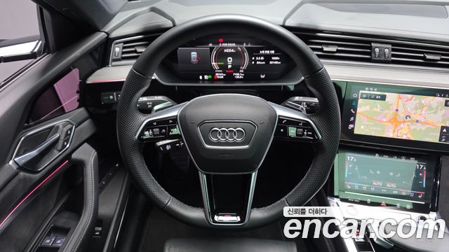Audi e-tron S
