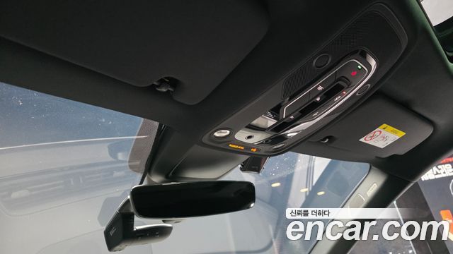 Audi e-tron S