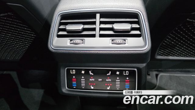Audi e-tron S