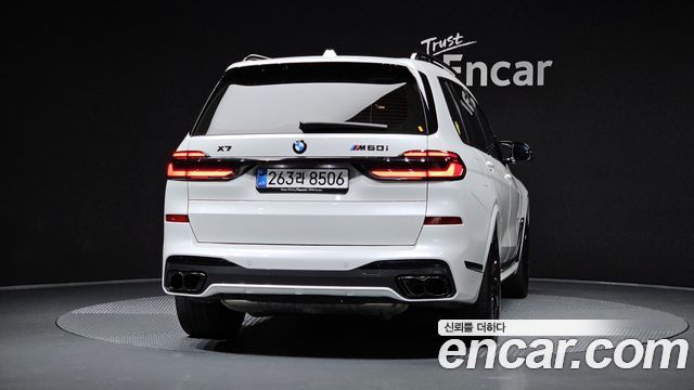BMW X7 M60i xDrive M sport 6STR