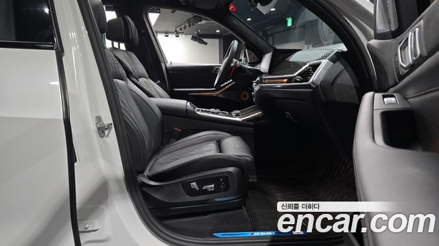 BMW X7 M60i xDrive M sport 6STR