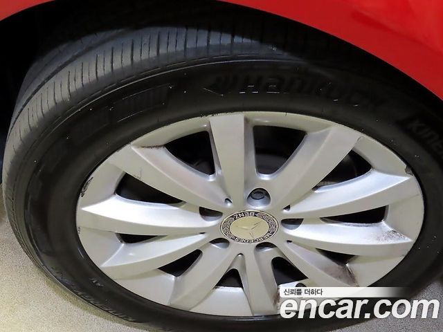 Mercedes-Benz A-Class A200