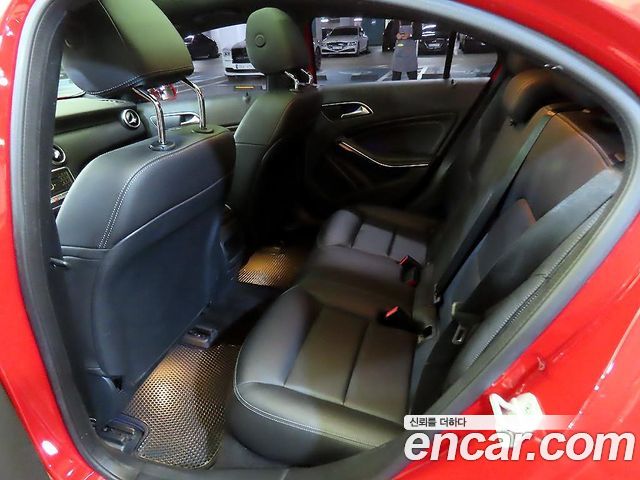 Mercedes-Benz A-Class A200