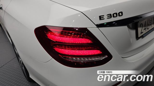 Mercedes-Benz E-Class E300 AMG Line