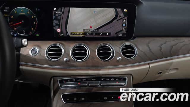 Mercedes-Benz E-Class E250 Exclusive