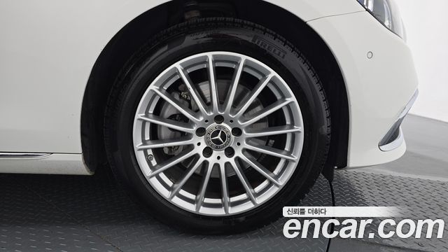 Mercedes-Benz E-Class E250 Exclusive