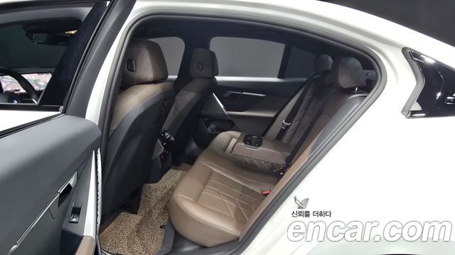 BMW 5-Series 520i M Sport