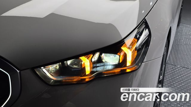 BMW 5-Series 520i M Sport