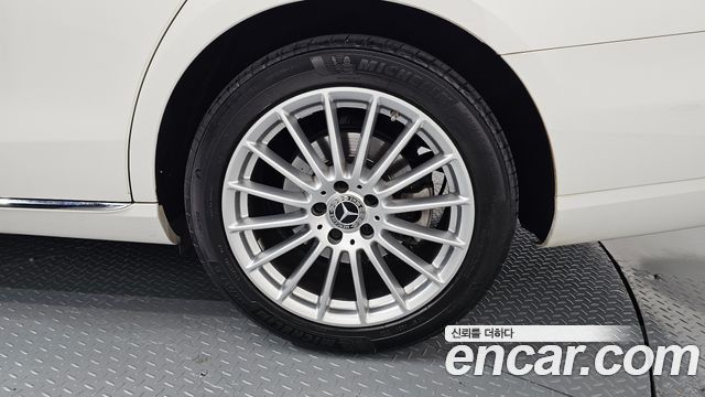 Mercedes-Benz E-Class E250 Exclusive