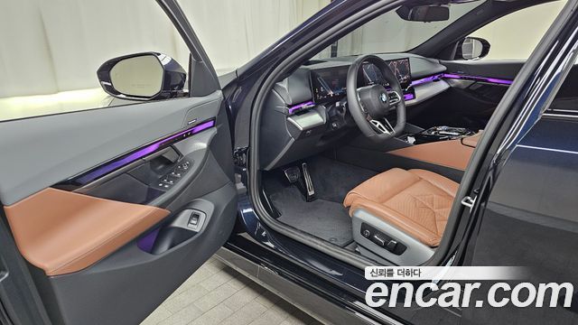 BMW 5-Series 530i xDrive M Sport