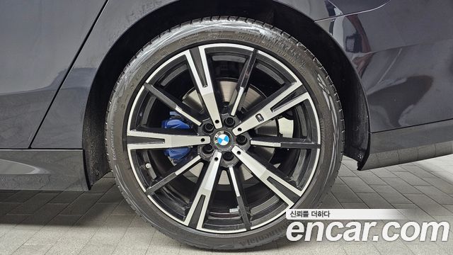 BMW 5-Series 530i xDrive M Sport