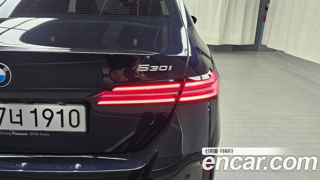 BMW 5-Series 530i xDrive M Sport