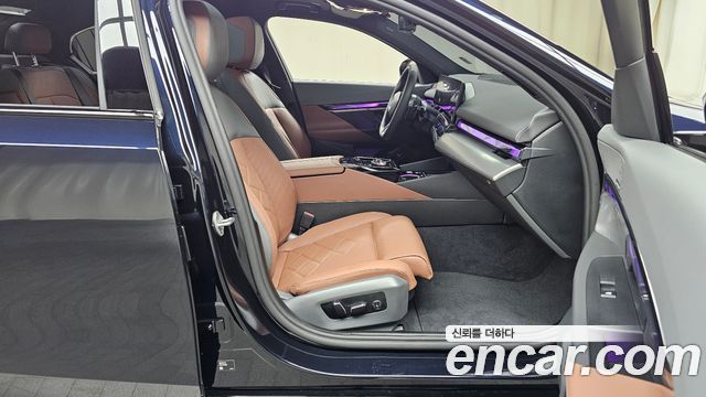 BMW 5-Series 530i xDrive M Sport
