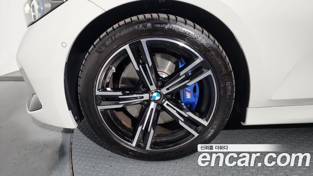 BMW 3-Series 320i M Sport