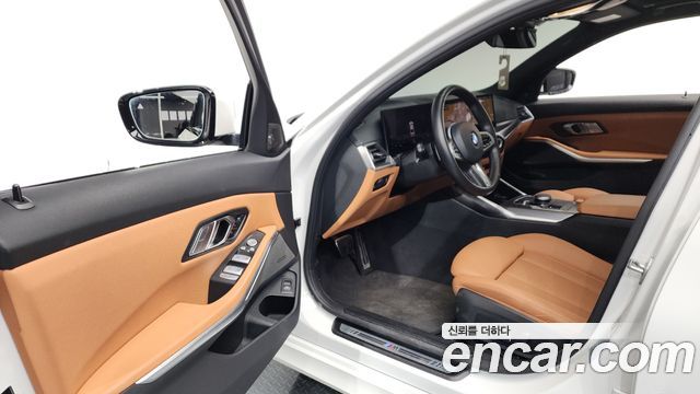 BMW 3-Series 320i M Sport