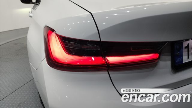 BMW 3-Series 320i M Sport