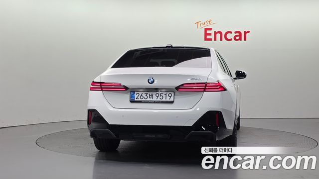 BMW 5-Series 520i M Sport