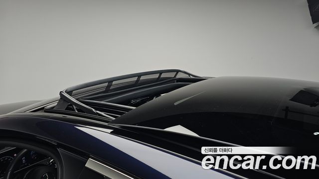 Mercedes-Benz E-Class E300 4MATIC Exclusive