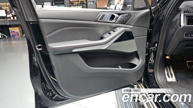 BMW X7 xDrive 40i M Sport 6STR