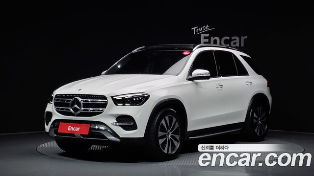 Mercedes-Benz GLE-Class GLE300d 4MATIC