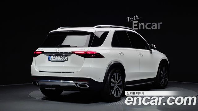 Mercedes-Benz GLE-Class GLE300d 4MATIC