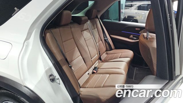 Mercedes-Benz GLE-Class GLE300d 4MATIC