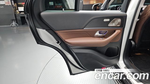 Mercedes-Benz GLE-Class GLE300d 4MATIC