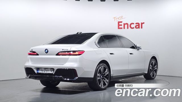 BMW 7-Series 750e xDrive M Sport