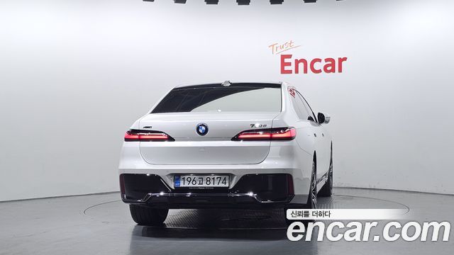 BMW 7-Series 750e xDrive M Sport