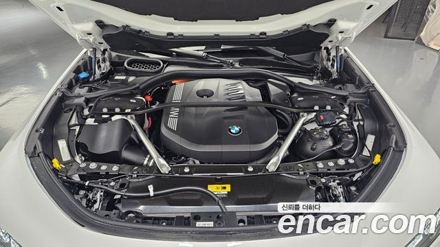 BMW 7-Series 750e xDrive M Sport