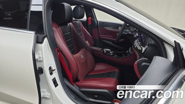 Mercedes-Benz CLS-Class CLS300d AMG Line