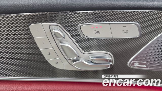 Mercedes-Benz CLS-Class CLS300d AMG Line