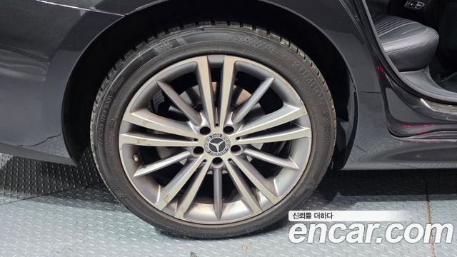 Mercedes-Benz CLS-Class CLS400d 4MATIC