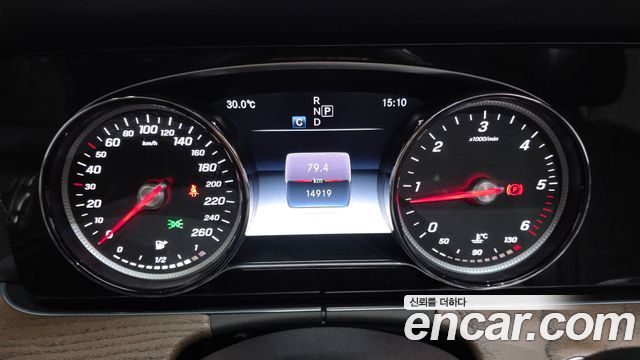 Mercedes-Benz E-Class E220d 4MATIC Exclusive