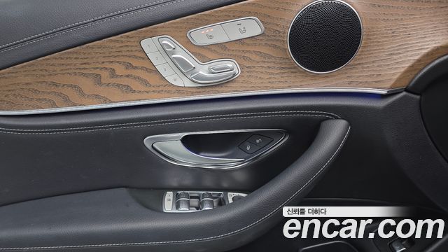 Mercedes-Benz E-Class E220d 4MATIC Exclusive