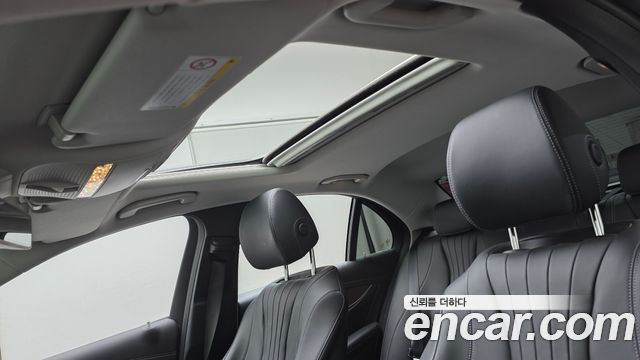 Mercedes-Benz E-Class E220d 4MATIC Exclusive