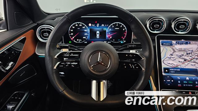 Mercedes-Benz C-Class C300 4MATIC AMG Line