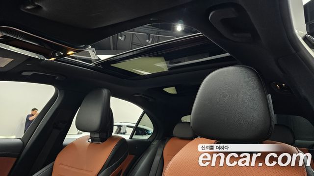 Mercedes-Benz C-Class C300 4MATIC AMG Line