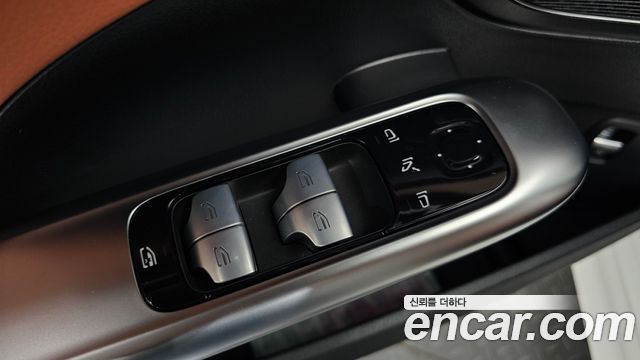 Mercedes-Benz C-Class C300 4MATIC AMG Line
