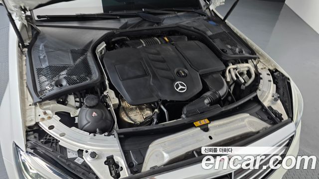 Mercedes-Benz C-Class C220 d 4MATIC Exclusive