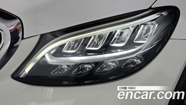 Mercedes-Benz C-Class C220 d 4MATIC Exclusive