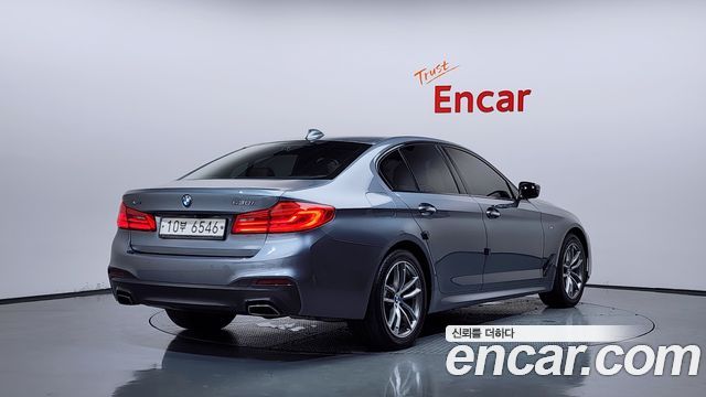 BMW 5-Series 530i xDrive M Sport Package Plus