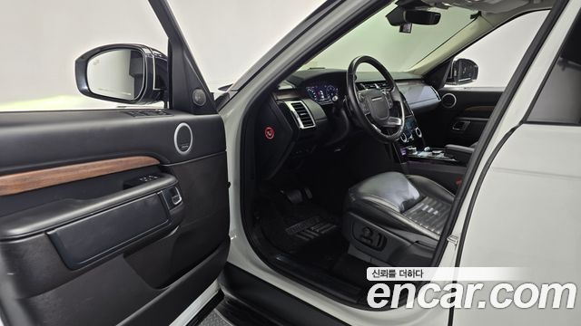 Land Rover Discovery 3.0 TD6 HSE Luxury