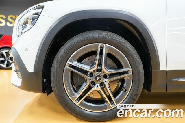 Mercedes-Benz GLB-Class GLB250 4MATIC