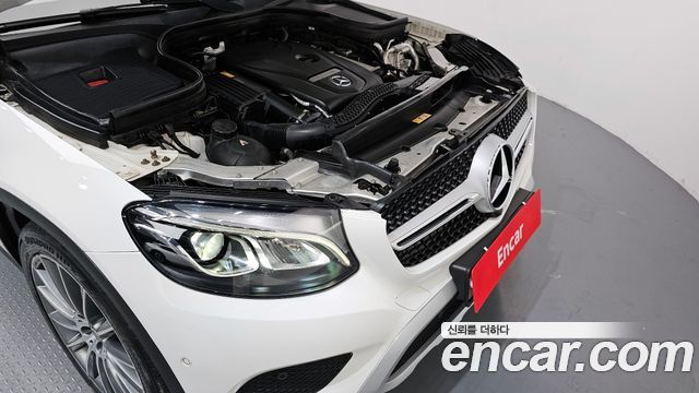 Mercedes-Benz GLC-Class GCL300 4MATIC Coupe
