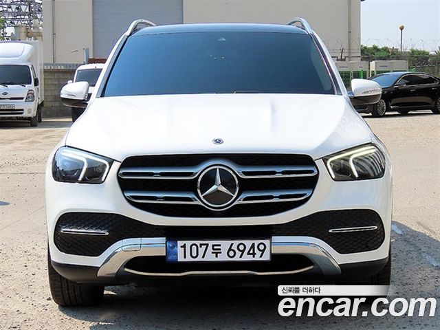 Mercedes-Benz GLE-Class GLE300d 4MATIC