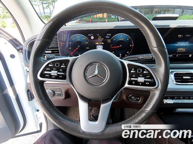 Mercedes-Benz GLE-Class GLE300d 4MATIC